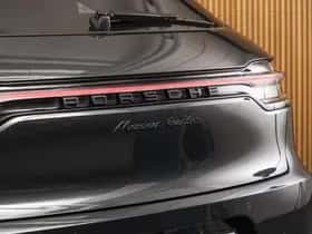 Porsche Macan (2020) thumbnail 11