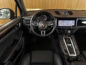 Porsche Macan (2020) thumbnail 14