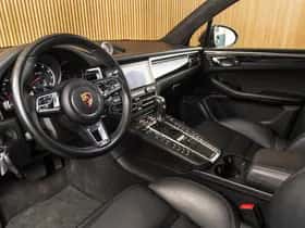 Porsche Macan (2020) thumbnail 15