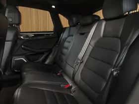 Porsche Macan (2020) thumbnail 17