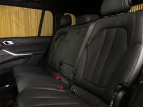 BMW X7 (2019) thumbnail 16