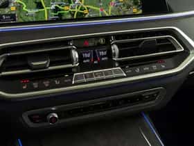 BMW X7 (2019) thumbnail 24