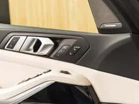 BMW X5 (2023) thumbnail 18