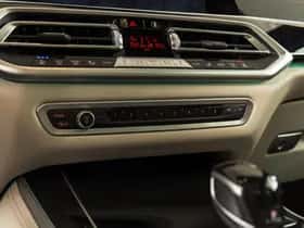 BMW X5 (2023) thumbnail 26