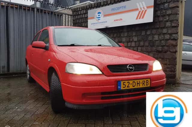 Opel Astra (1999) thumbnail 1