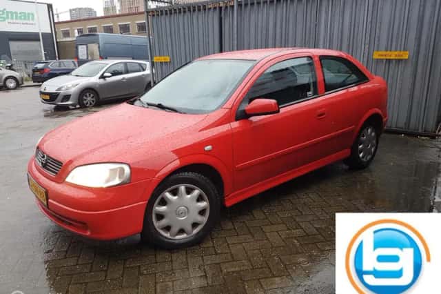 Opel Astra (1999) thumbnail 3