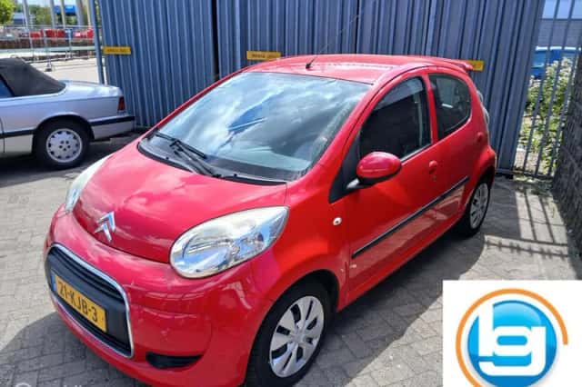Citroën C1 (2009) thumbnail 2