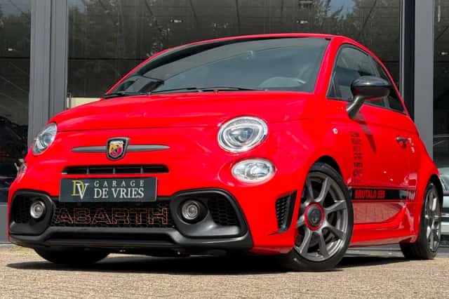 Fiat 500 (2016) thumbnail 6