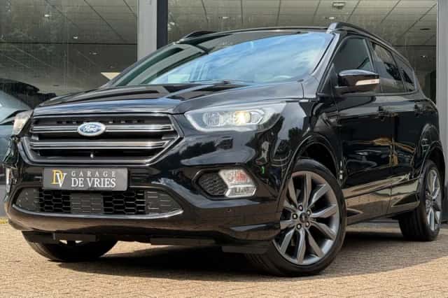 Ford Kuga (2019) thumbnail 6