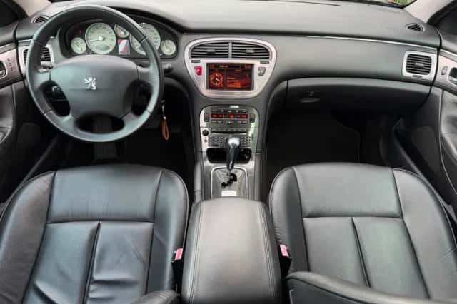 Peugeot 607 (2006) thumbnail 2