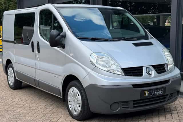 Renault Trafic (2008) thumbnail 5