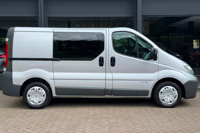 Renault Trafic (2008) thumbnail 6