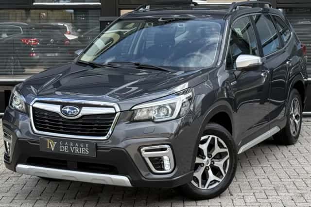 Subaru Forester (2022) thumbnail 5