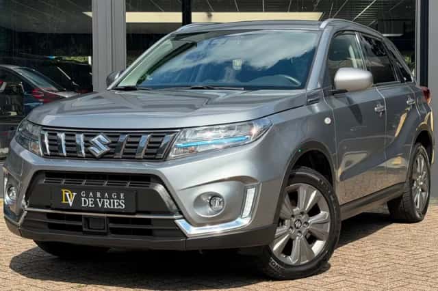 Suzuki Vitara (2022) thumbnail 1