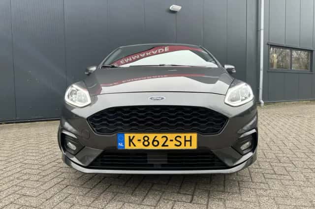 Ford Fiesta (2021) thumbnail 4