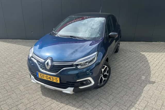 Renault Captur (2018) thumbnail 2