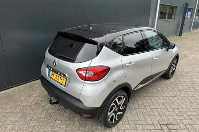 Renault Captur (2017) thumbnail 6