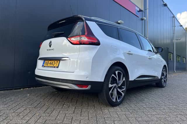 Renault Grand Scénic (2017) thumbnail 6