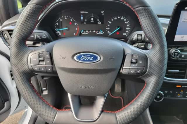 Ford Fiesta (2023) thumbnail 5