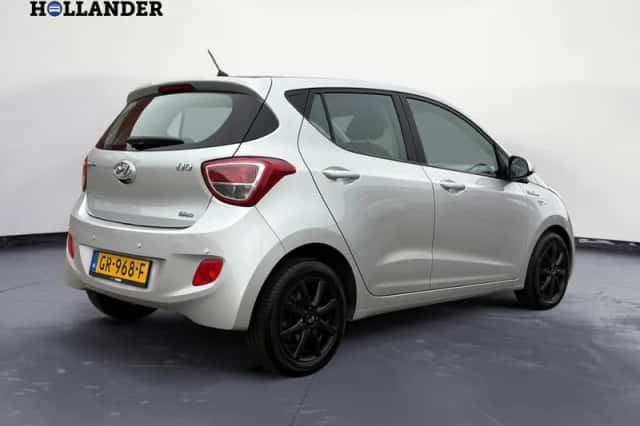 Hyundai i10 (2015) thumbnail 5