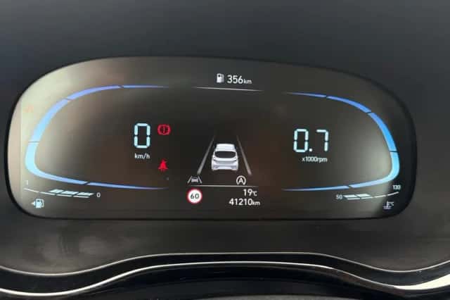 Hyundai i10 (2024) thumbnail 4