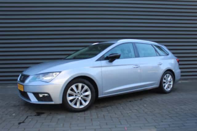 SEAT Leon (2019) thumbnail 1