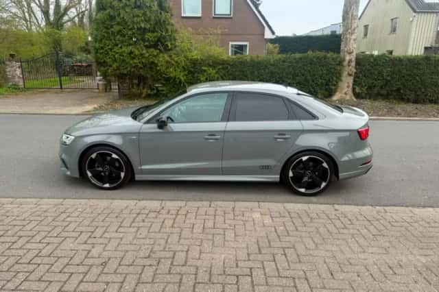 Audi A3 (2019) thumbnail 2