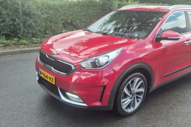 Kia Niro (2018) thumbnail 3