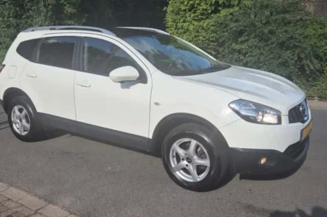 Nissan Qashqai+2 (2012) thumbnail 6