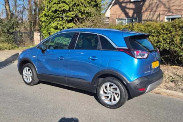 Opel Crossland (2018) thumbnail 3