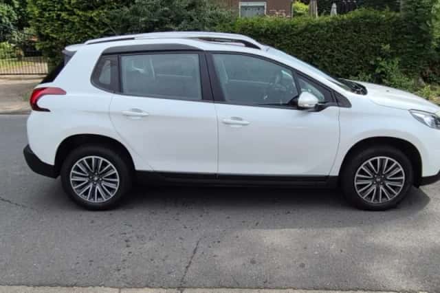 Peugeot 2008 (2017) thumbnail 3