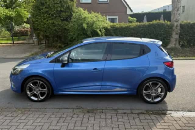 Renault Clio (2016) thumbnail 1