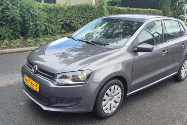 Volkswagen Polo (2011) thumbnail 3