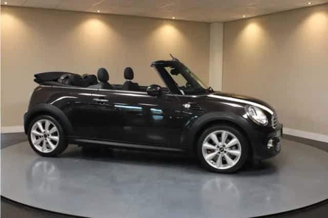 MINI Cabrio (2014) thumbnail 6