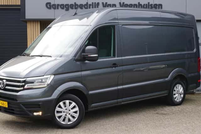 Volkswagen Crafter (2021) thumbnail 1