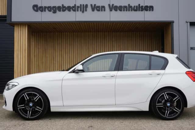 BMW 1-Serie (2017) thumbnail 2