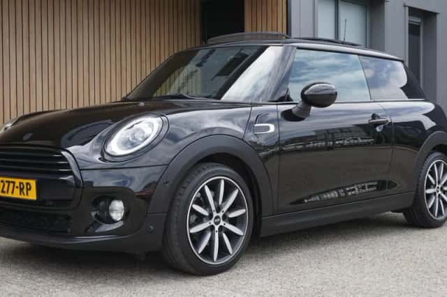 MINI Cooper (2018) thumbnail 4
