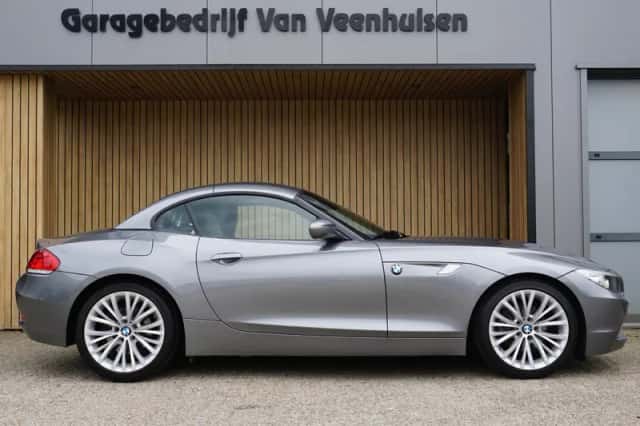 BMW Z4 (2009) thumbnail 4