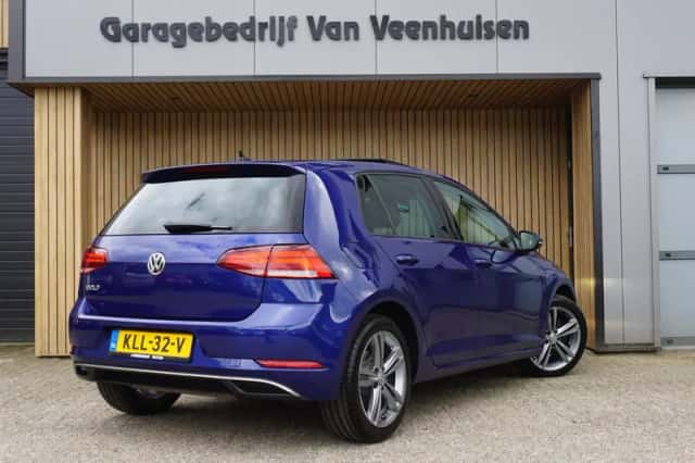 Volkswagen Golf (2018) thumbnail 6