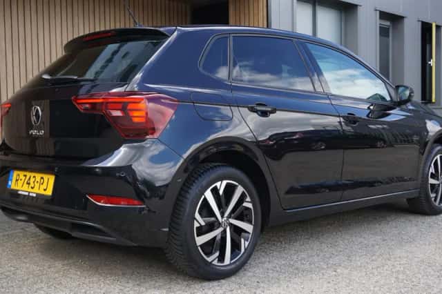 Volkswagen Polo (2022) thumbnail 5