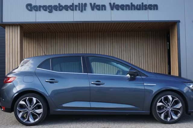Renault Mégane (2020) thumbnail 3