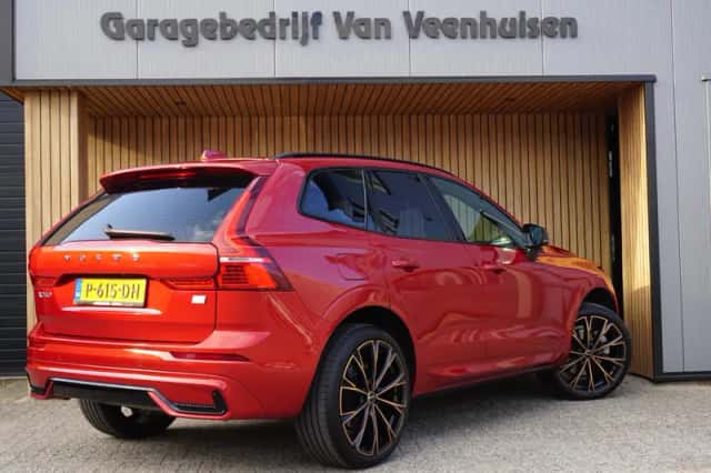 Volvo XC60 (2022) thumbnail 6