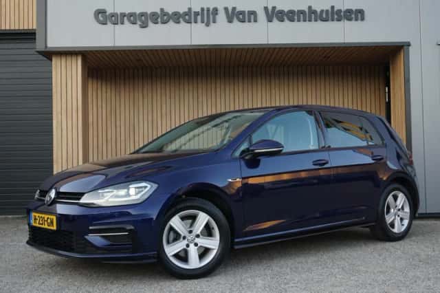 Volkswagen Golf (2019) thumbnail 1