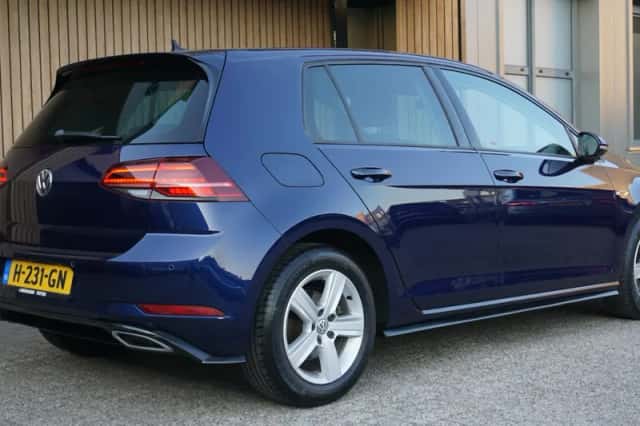Volkswagen Golf (2019) thumbnail 5