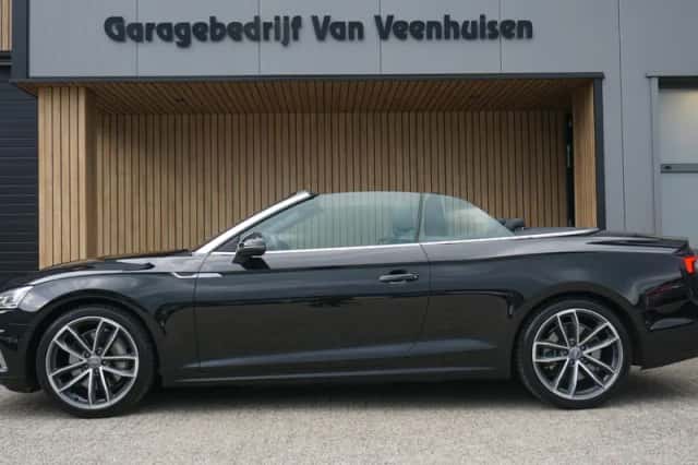 Audi A5 (2018) thumbnail 2