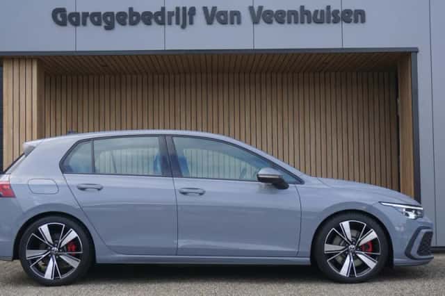 Volkswagen Golf (2020) thumbnail 3
