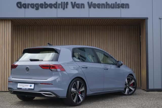 Volkswagen Golf (2020) thumbnail 6