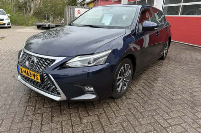 Lexus CT (2021) thumbnail 5