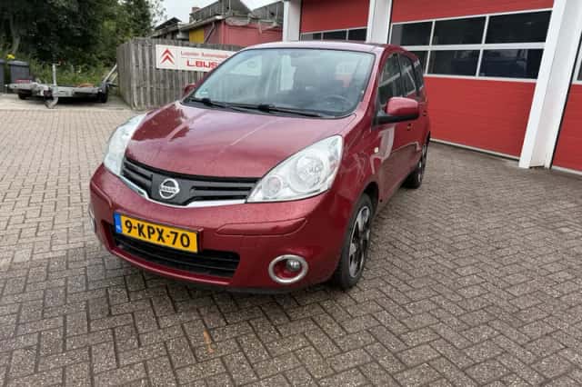 Nissan Note (2012) thumbnail 5