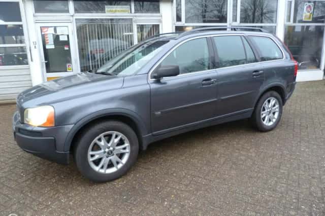 Volvo XC90 (2005) thumbnail 4